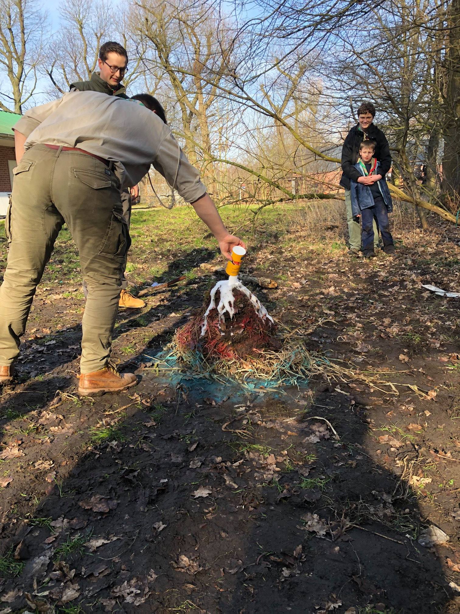 Sint-Martinus den XIIde - Wetenschapsspel Kapoenen Kiewit